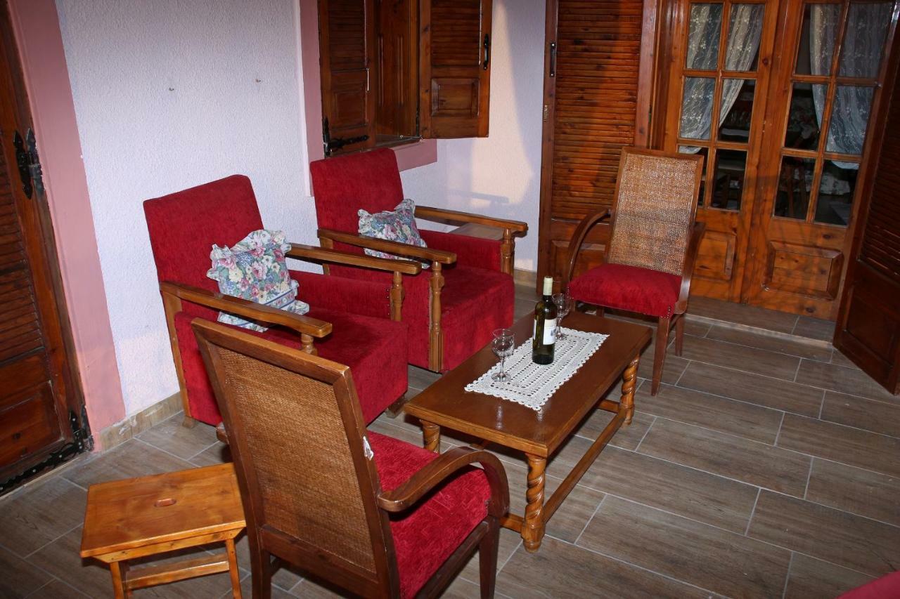 Villa Olga Prínos Exteriör bild